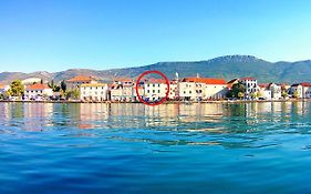 Seaside Holiday House Kastel Stari, Kastela - 16617